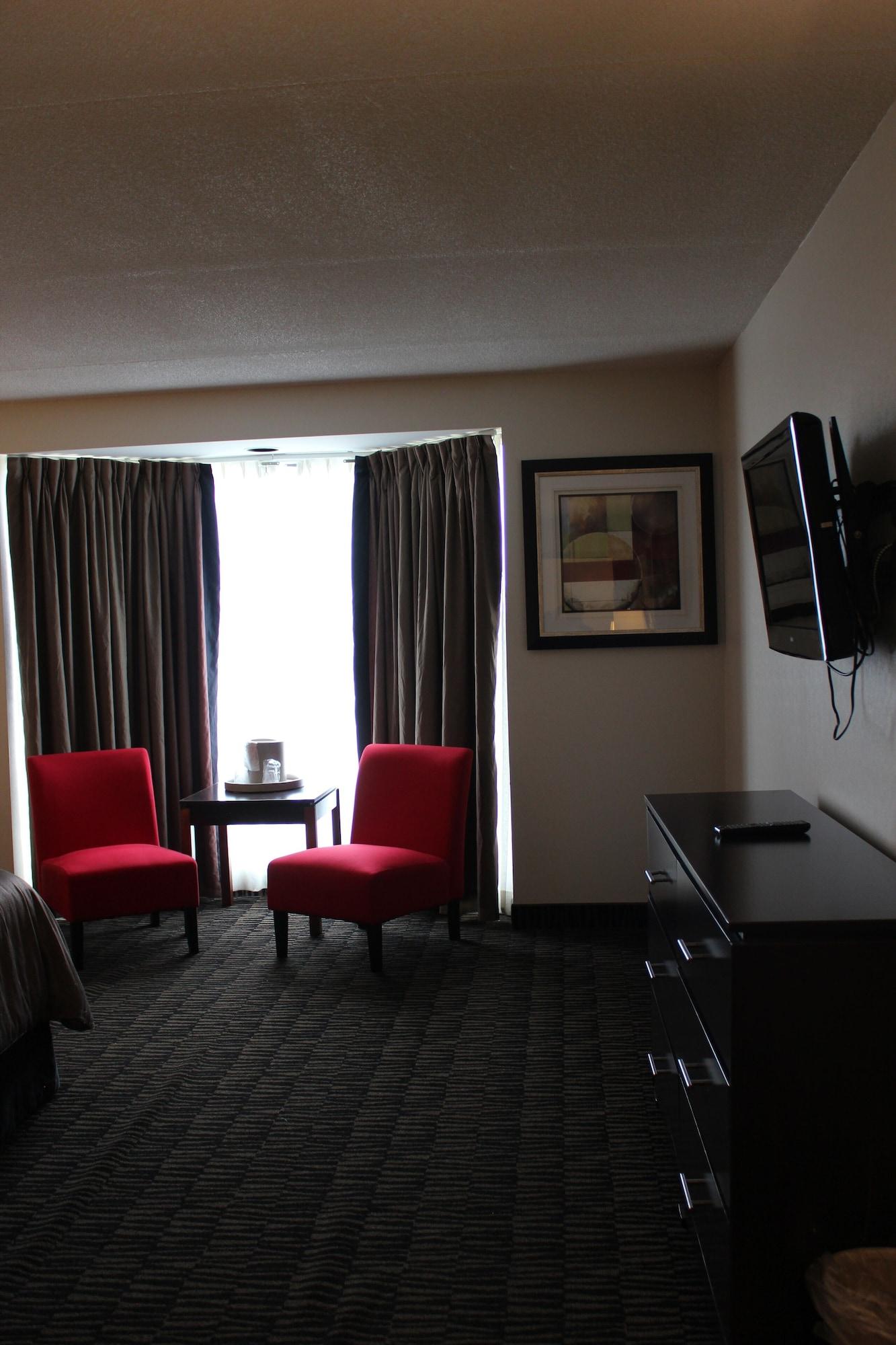 Ramada Plaza By Wyndham Hotel 2*